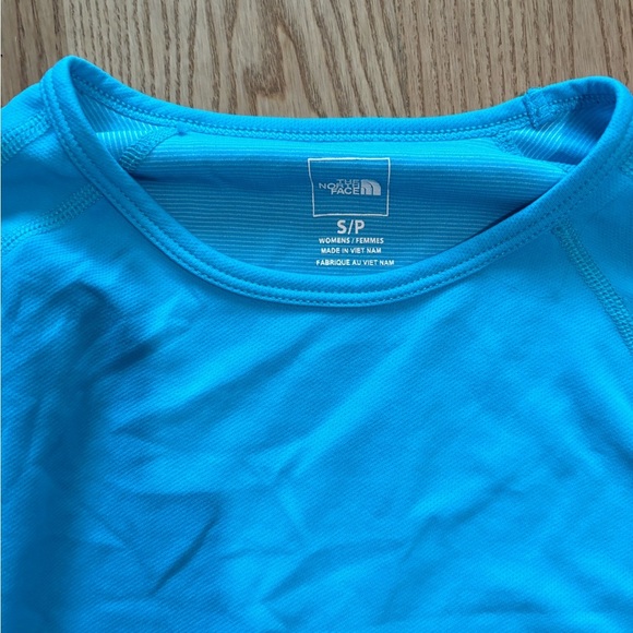 North Face Bright Blue Sporty Long Sleeve Top - Picture 3 of 8